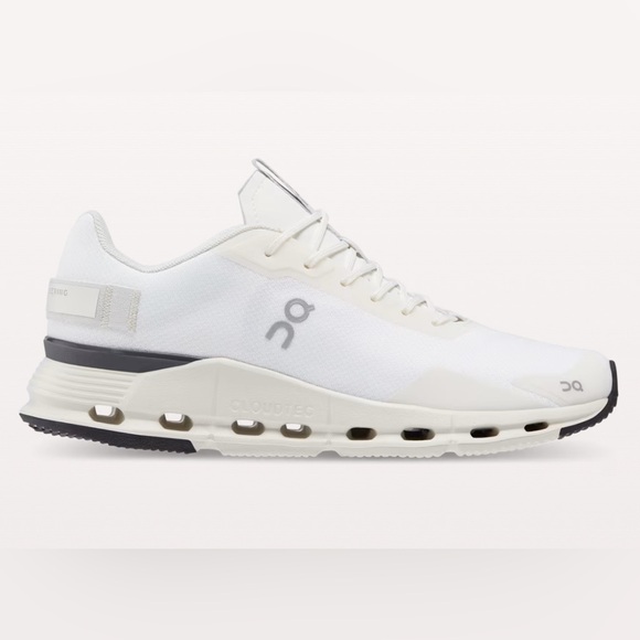 On Running CloudNova Form Sneakers - Picture 5 of 12